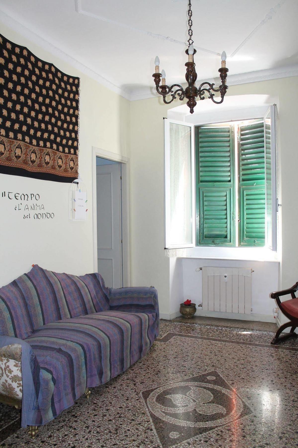Appartamento In Centro Zona Fiera,Davanti Al Galliera เจนัว ภายนอก รูปภาพ