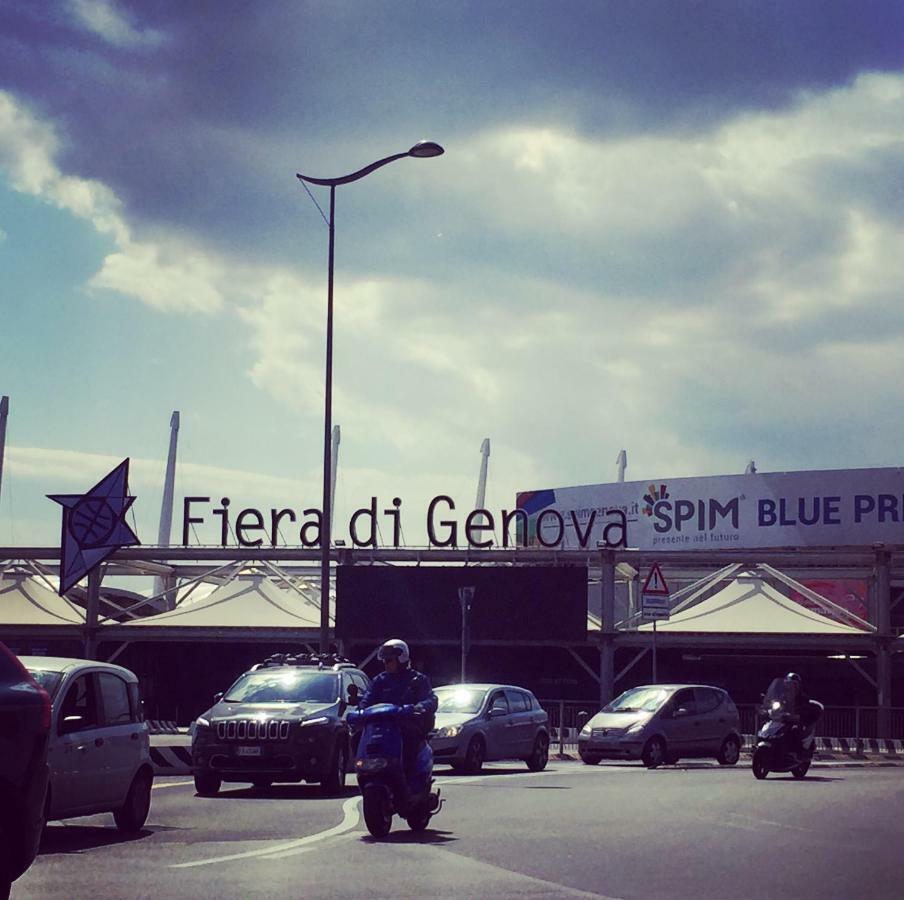Appartamento In Centro Zona Fiera,Davanti Al Galliera เจนัว ภายนอก รูปภาพ