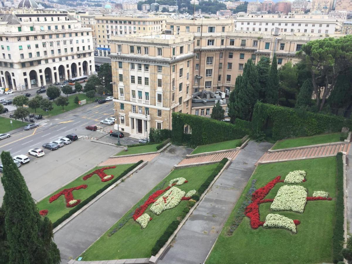 Appartamento In Centro Zona Fiera,Davanti Al Galliera เจนัว ภายนอก รูปภาพ